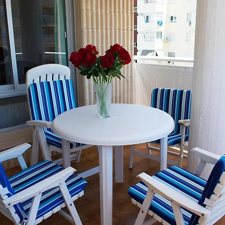 El Tiburon - Piso con espectaculares vistas al mar - solo para familias ideal para 4 personas Playa de Gandía Exterior foto